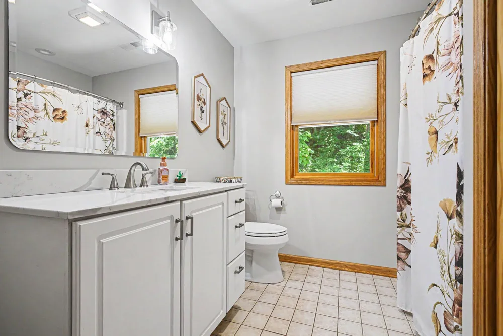 677 Tuttle Road Baroda Township, MI 49101