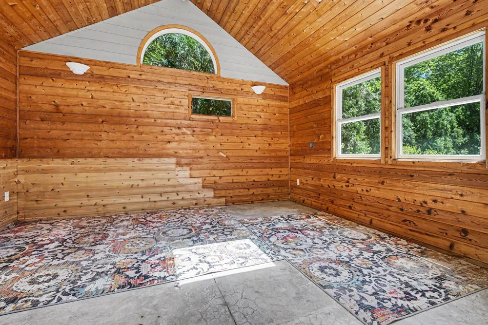 677 Tuttle Road Baroda Township, MI 49101
