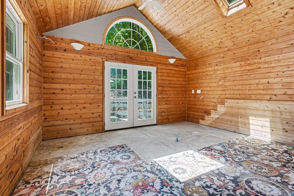 677 Tuttle Road Baroda Township, MI 49101