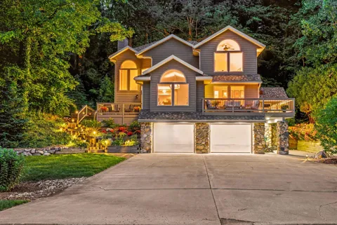 677 Tuttle Road