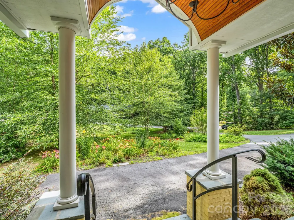 111 Dogwood Drive Black Mountain, NC 28711