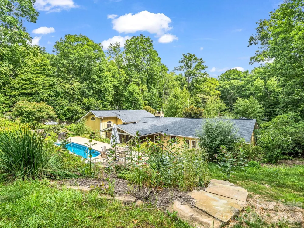 111 Dogwood Drive Black Mountain, NC 28711