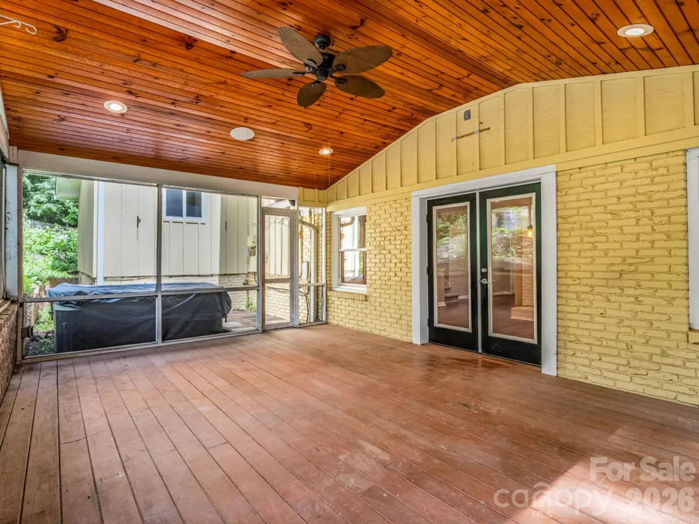 111 Dogwood Drive Black Mountain, NC 28711