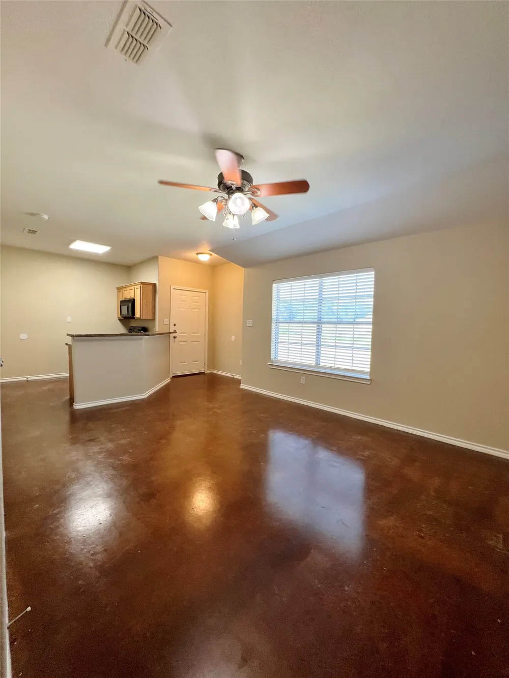 120 Sunburst Court Weatherford, TX 76087