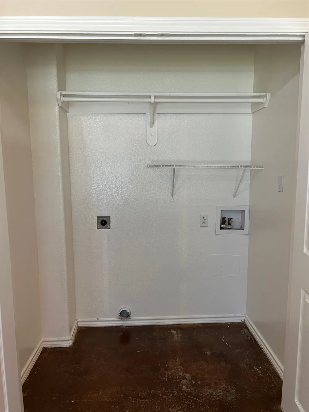 120 Sunburst Court Weatherford, TX 76087
