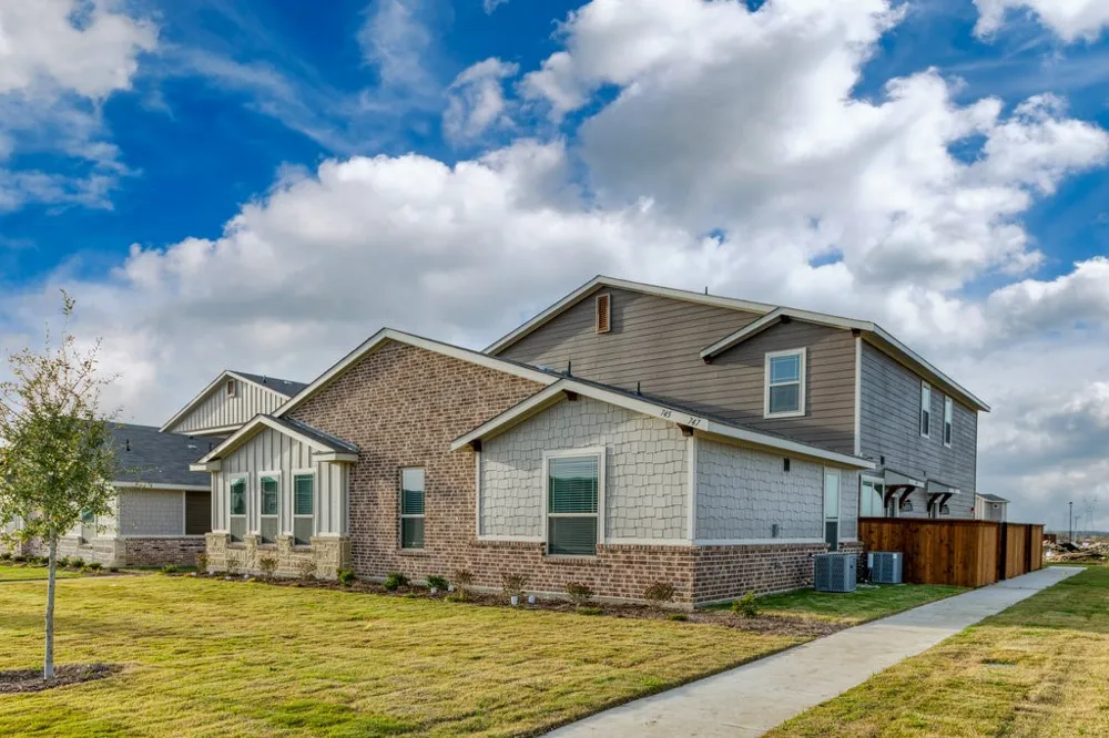 747 Harvest Moon Drive Venus, TX 76084
