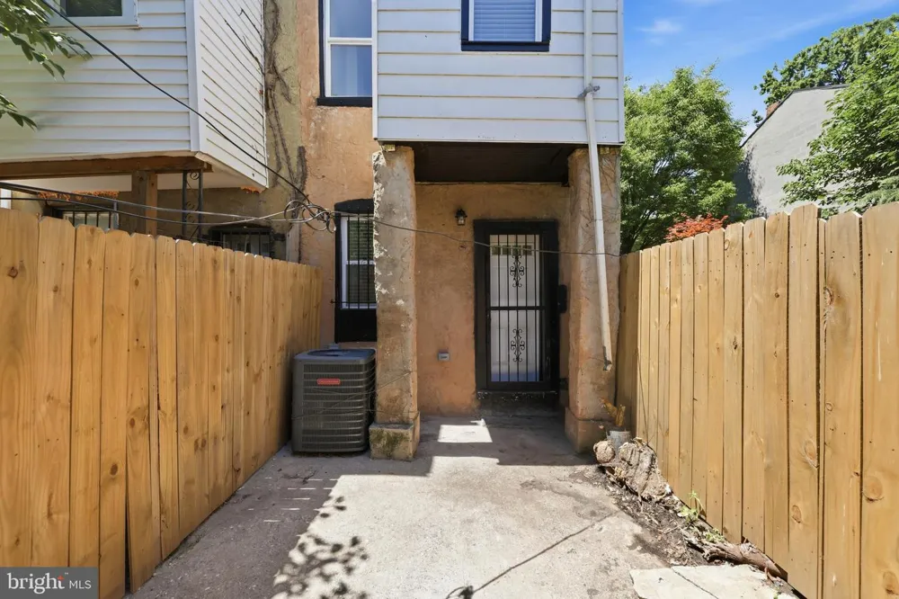 591 ORCHARD STREET Baltimore, MD 21201