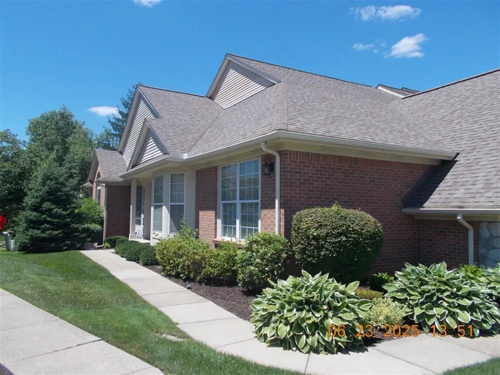 2304 Cleveland Way Canton, MI 48188
