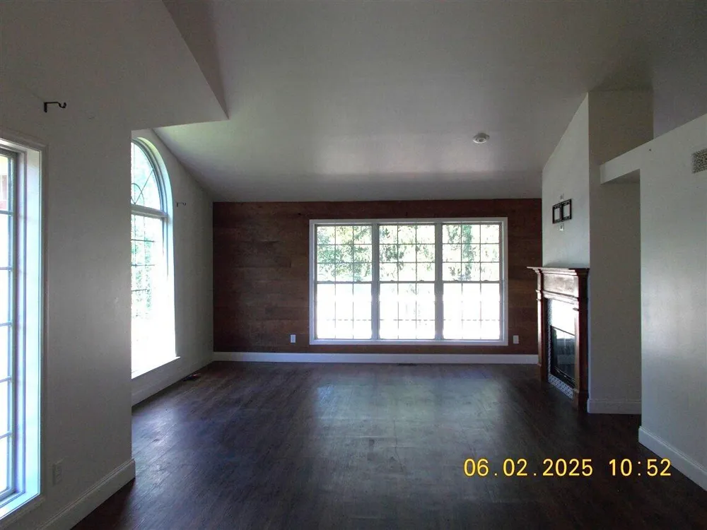 2304 Cleveland Way Canton, MI 48188