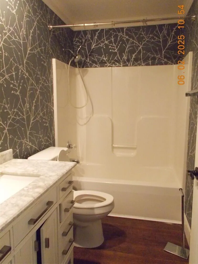 2304 Cleveland Way Canton, MI 48188