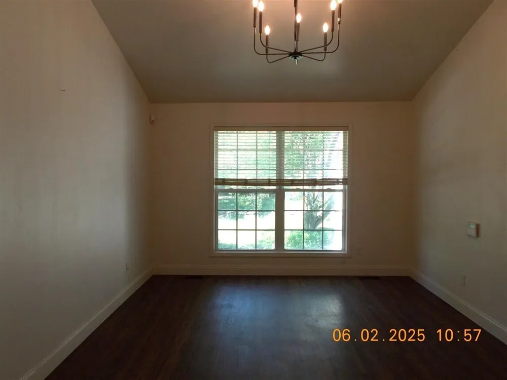 2304 Cleveland Way Canton, MI 48188