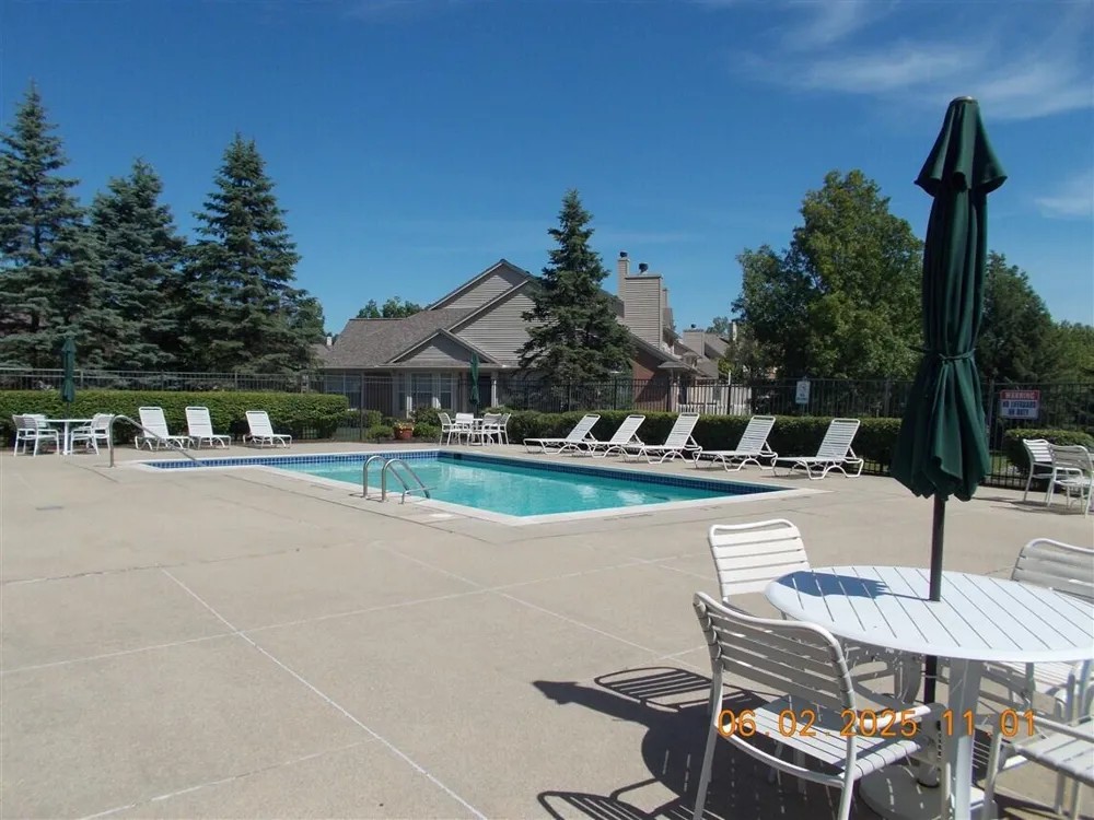 2304 Cleveland Way Canton, MI 48188