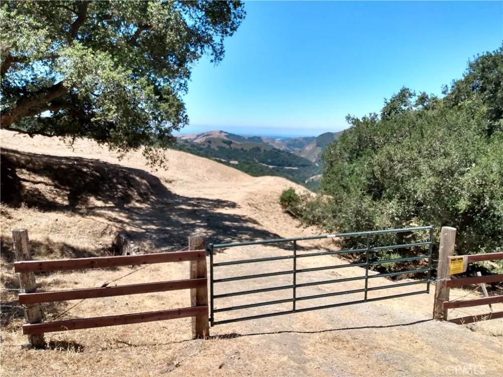 9500 Santa Rosa Creek Road Templeton, CA 93465