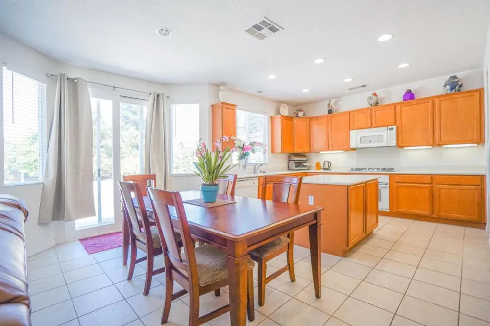 10708 DESERT VIEW PLACE Bakersfield, CA 93311