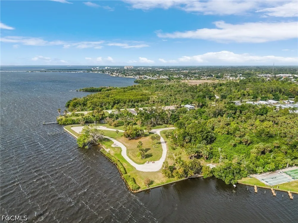 Paul Revere Loop North Fort Myers, FL 33917