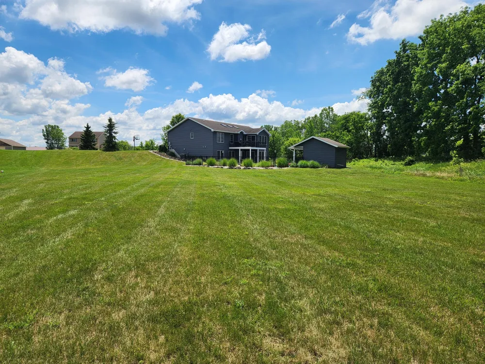 45 Browning Drive Shelbyville, MI 49344
