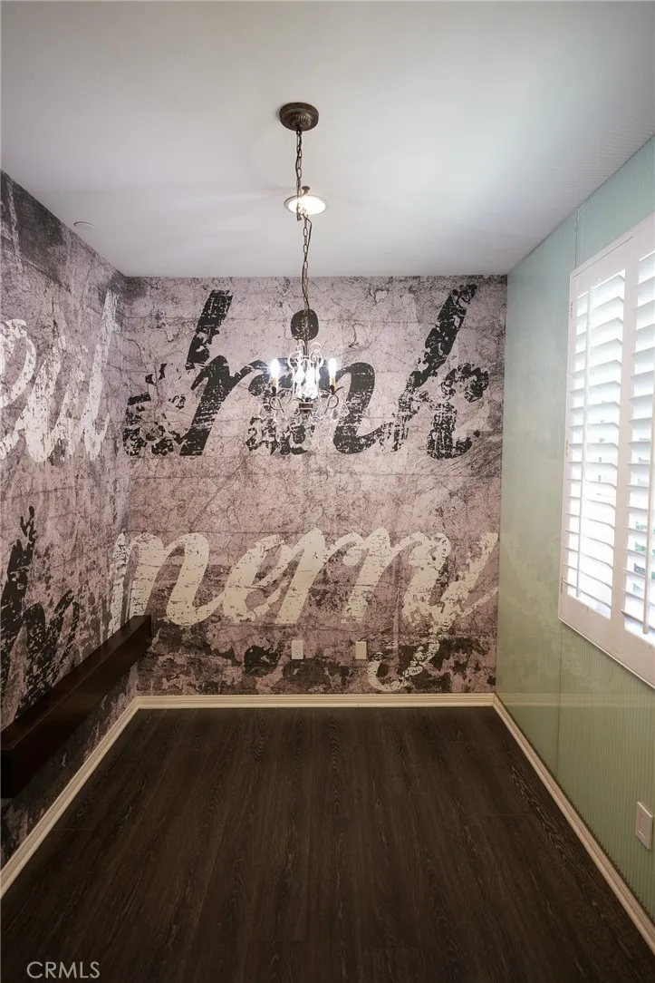 181 E Commercial San Dimas, CA 91773