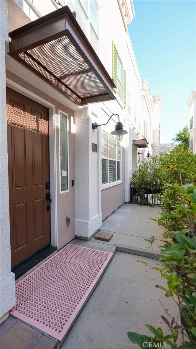 181 E Commercial San Dimas, CA 91773