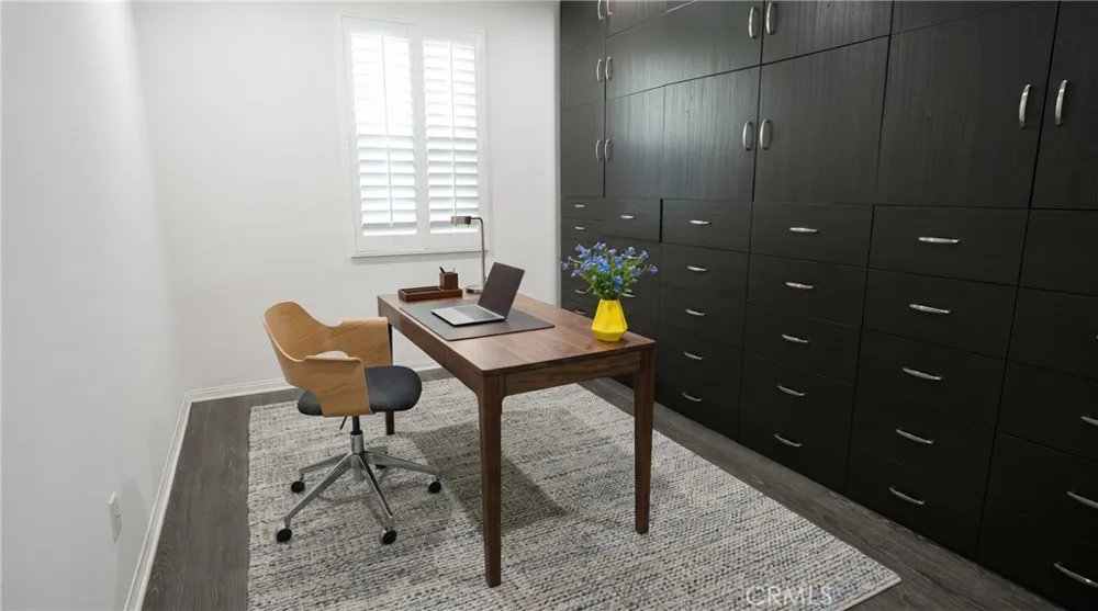 181 E Commercial San Dimas, CA 91773