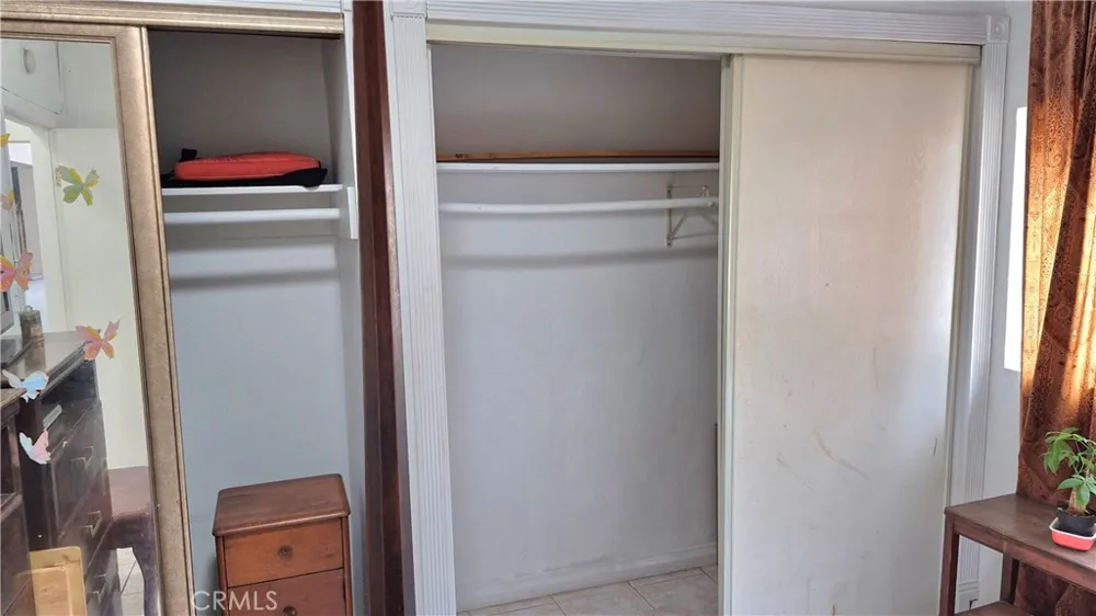 3661 Seabright Avenue Long Beach, CA 90810