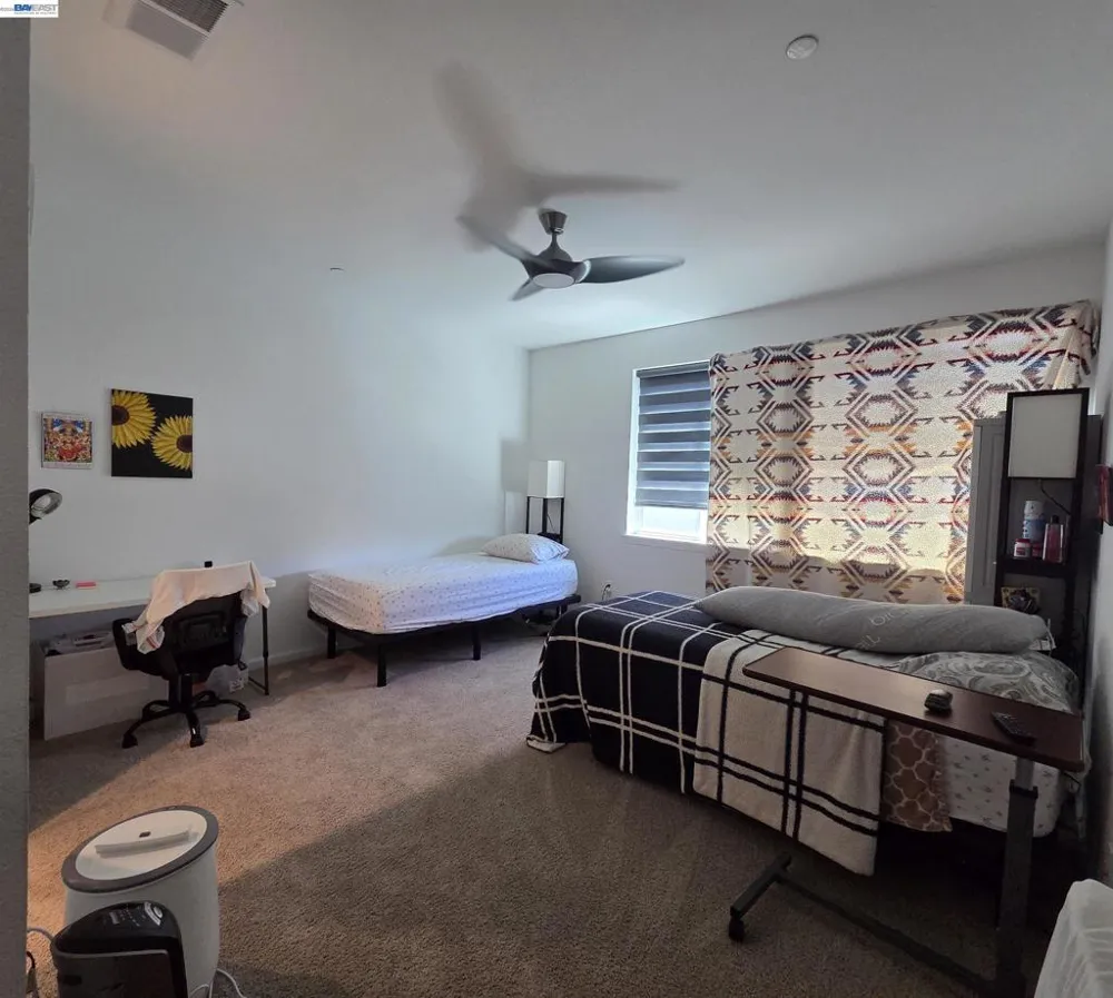 5585 Holly Bay Avenue Dublin, CA 94568
