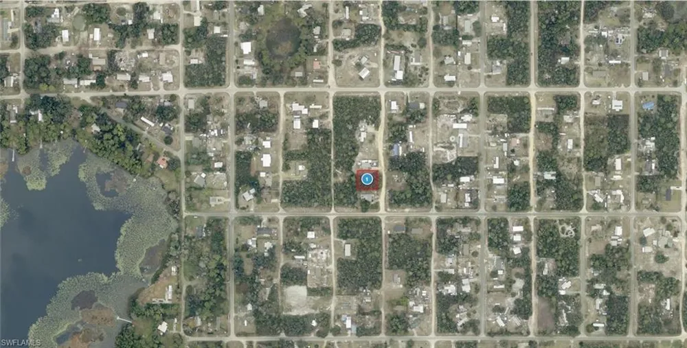 14 Oak Street Paisley, FL 32767
