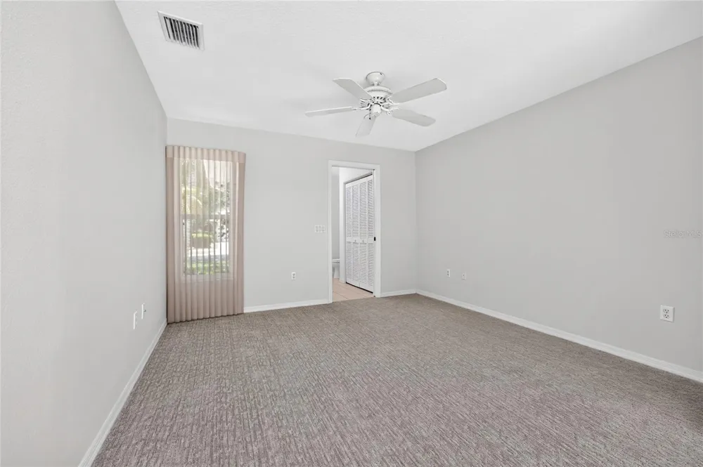1251 HARBOR TOWN WAY Venice, FL 34292
