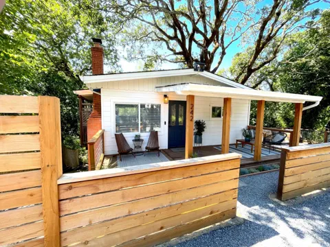 242 Vila Road