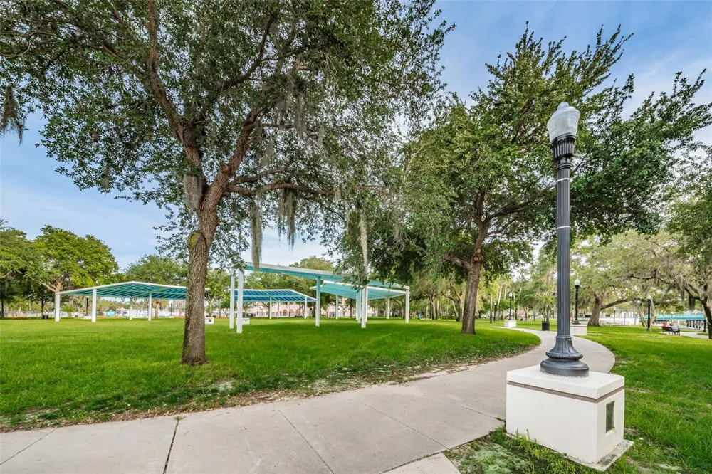 5964 CENTRAL AVENUE New Port Richey, FL 34653
