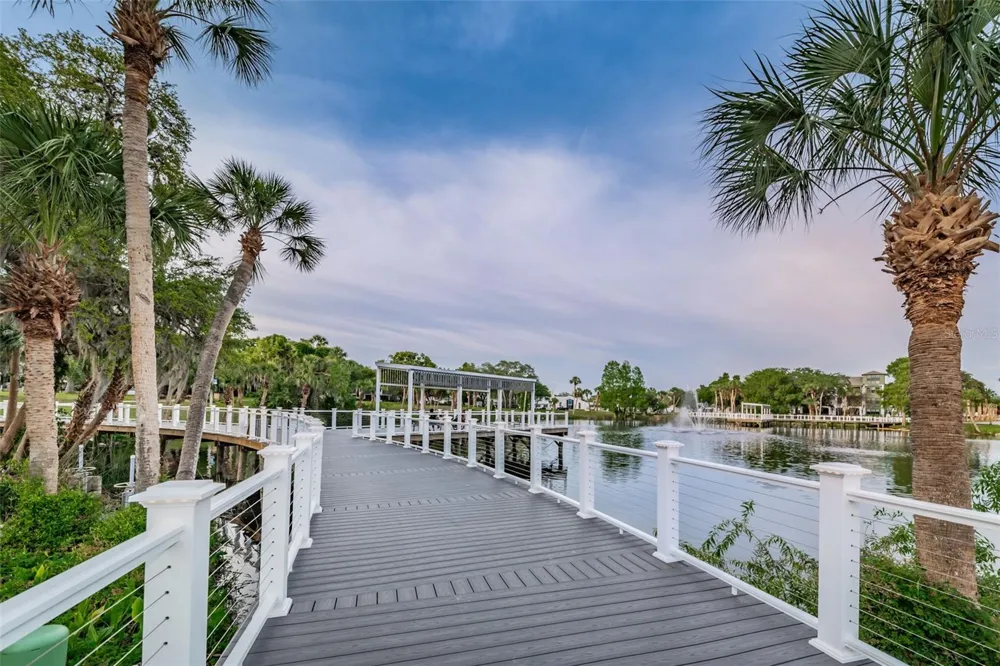5964 CENTRAL AVENUE New Port Richey, FL 34653
