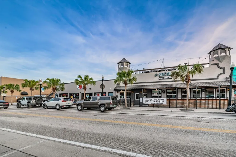 5964 CENTRAL AVENUE New Port Richey, FL 34653