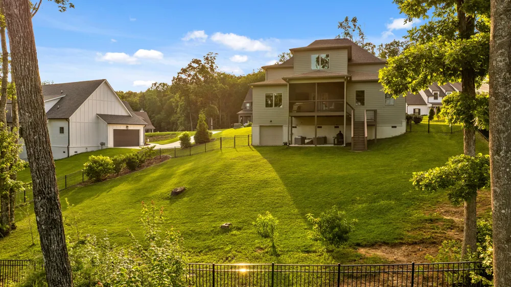 3520 Sweetshrub Way Signal Mountain, TN 37377