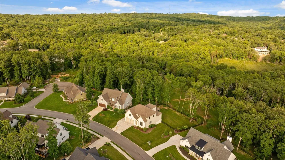 3520 Sweetshrub Way Signal Mountain, TN 37377