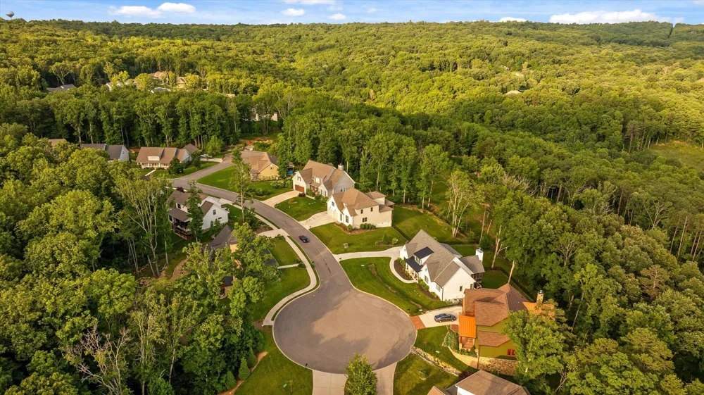 3520 Sweetshrub Way Signal Mountain, TN 37377