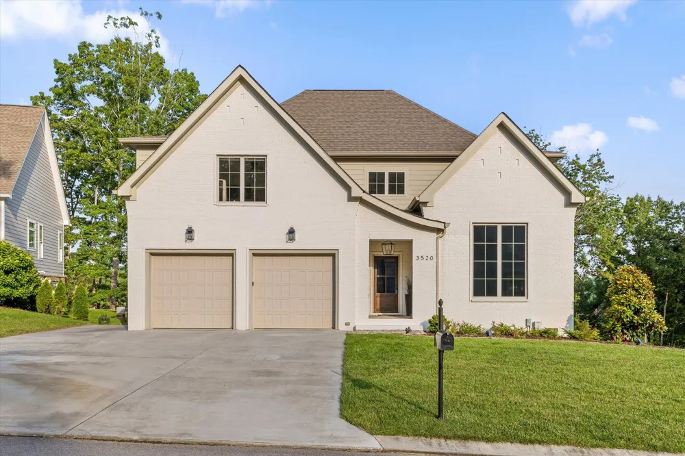 3520 Sweetshrub Way Signal Mountain, TN 37377