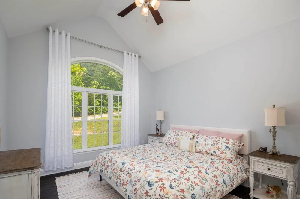 230 Duckwood Lane Evensville, TN 37332