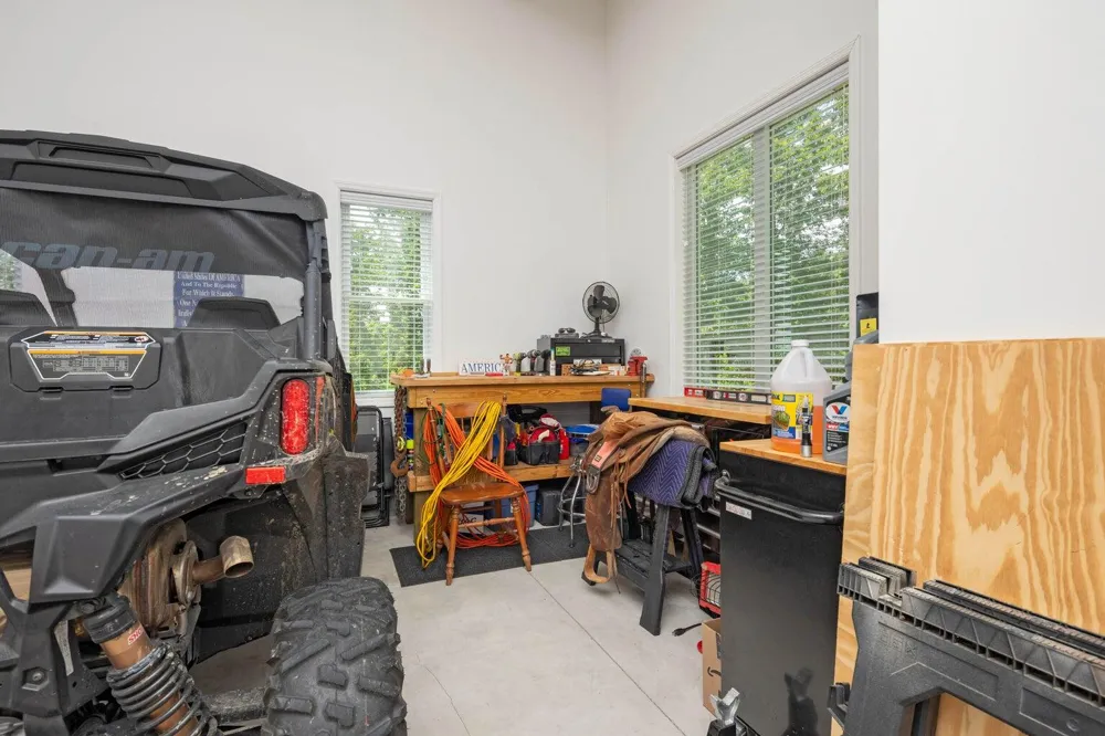 230 Duckwood Lane Evensville, TN 37332