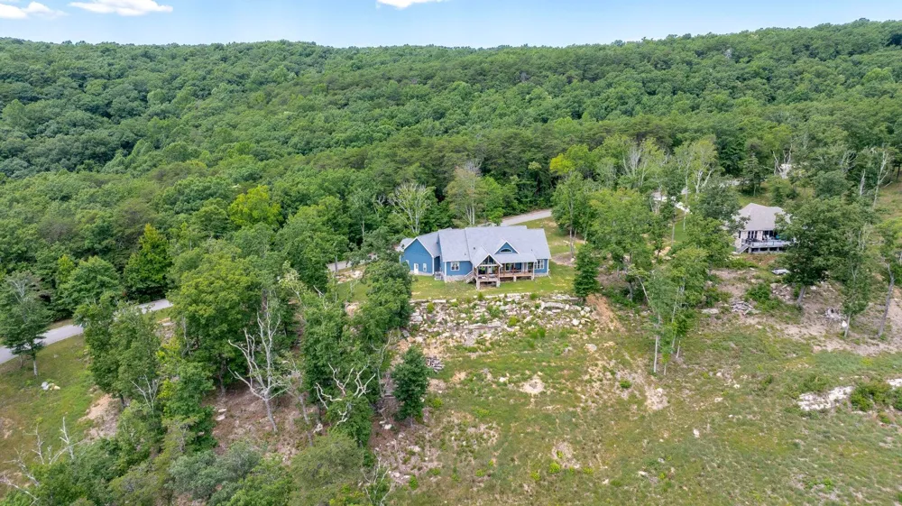 230 Duckwood Lane Evensville, TN 37332