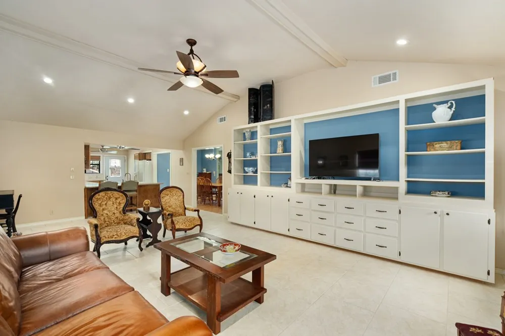 2103 Wildwood Way Tool, TX 75143