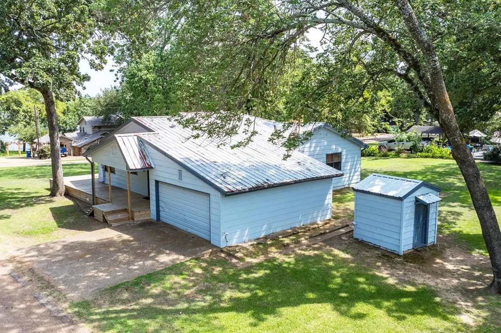 2103 Wildwood Way Tool, TX 75143