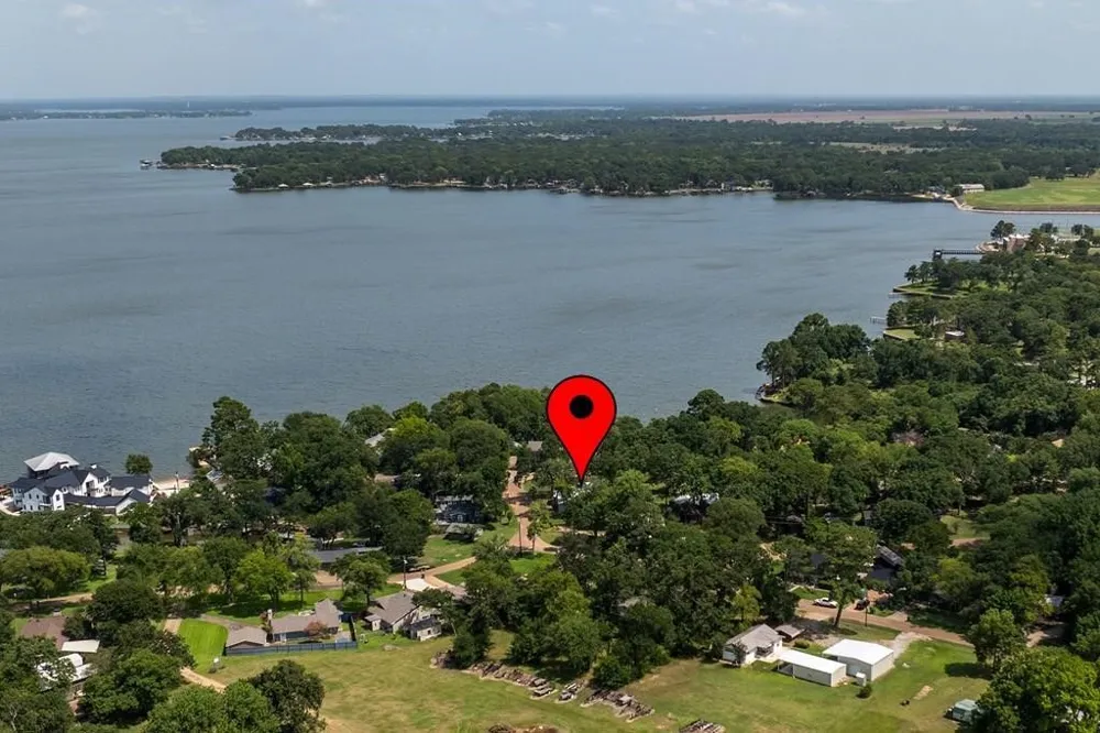2103 Wildwood Way Tool, TX 75143