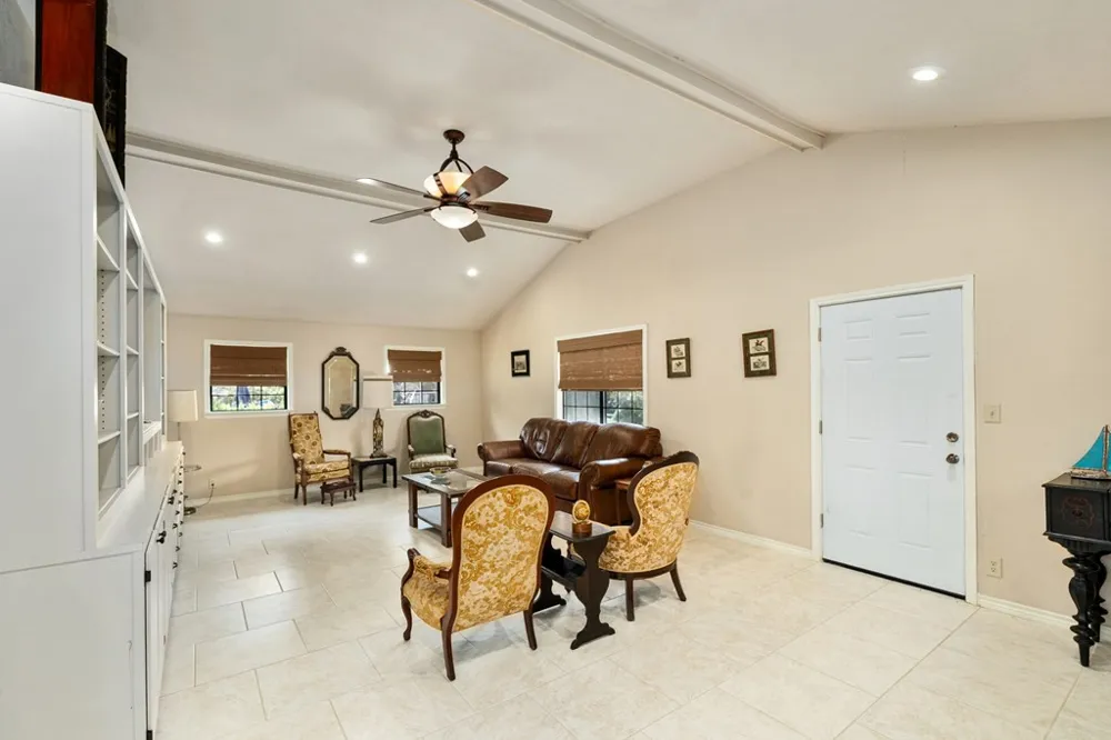 2103 Wildwood Way Tool, TX 75143