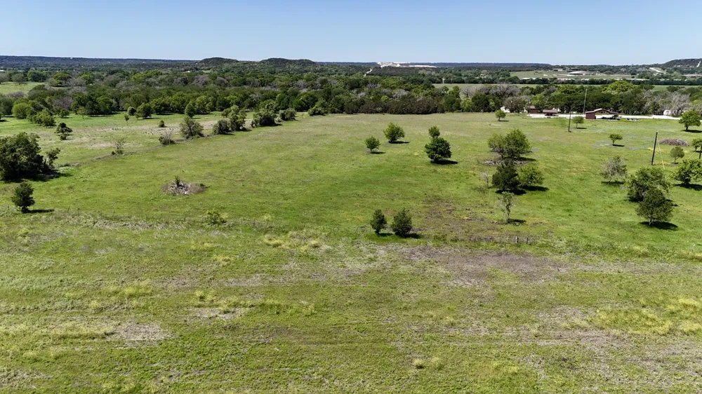2031 County Road  3310 Valley Mills, TX 76689