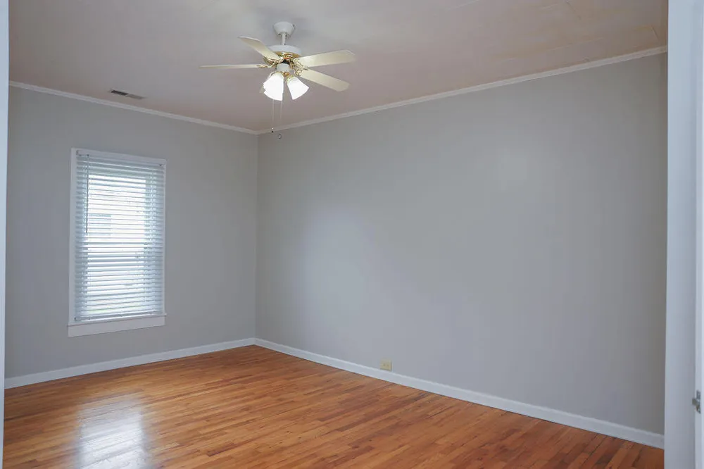 108 W 10th Street Chickamauga, GA 30707