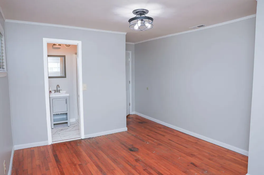 108 W 10th Street Chickamauga, GA 30707