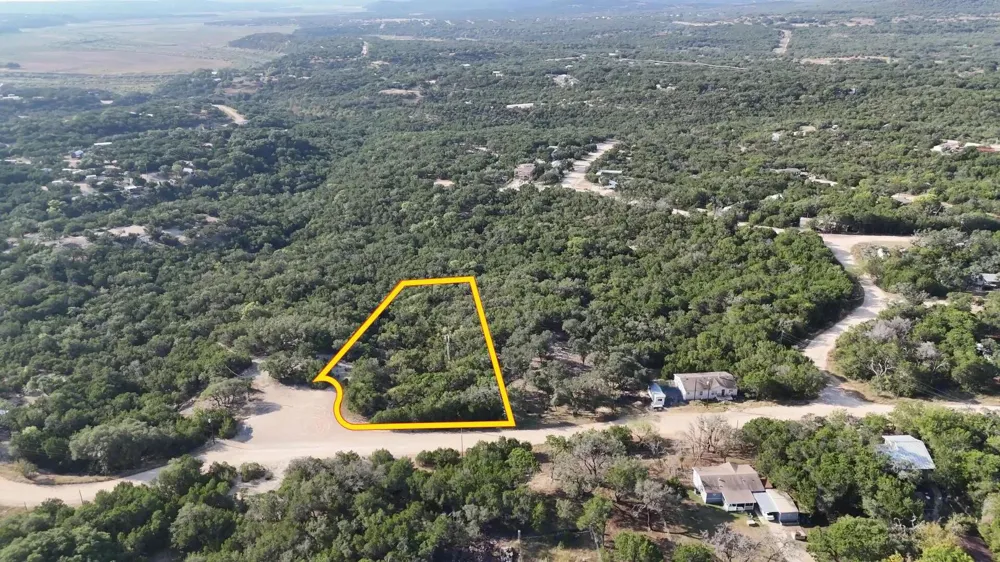 187 Atascosa Road Bandera, TX 78003