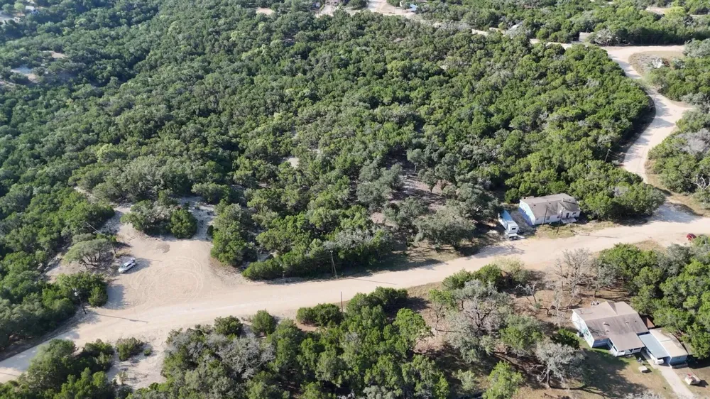 187 Atascosa Road Bandera, TX 78003