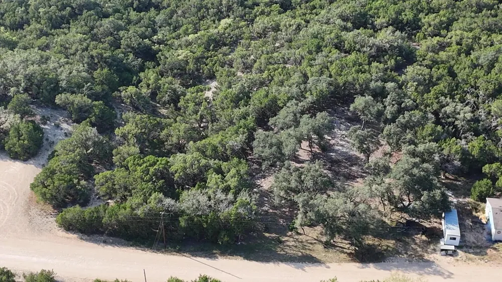 187 Atascosa Road Bandera, TX 78003