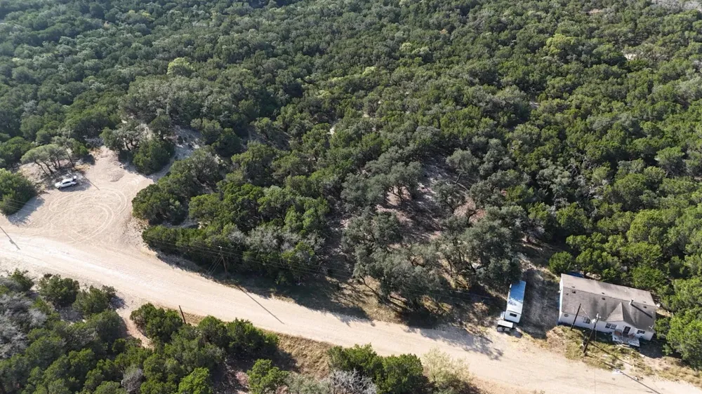 187 Atascosa Road Bandera, TX 78003