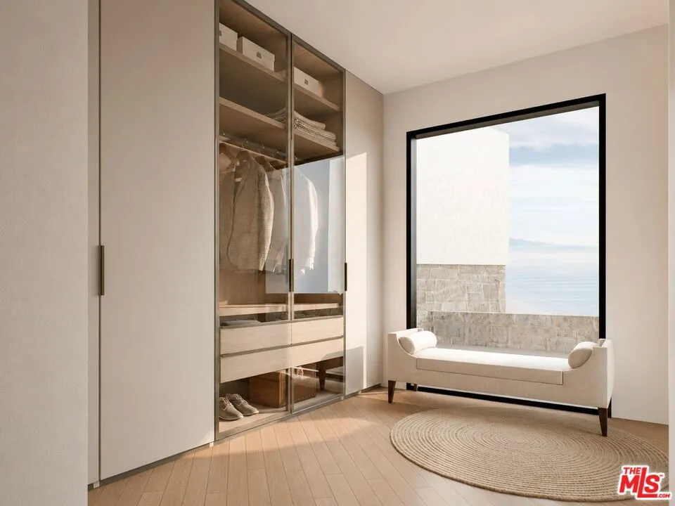 570 Schueren Malibu, CA 90265